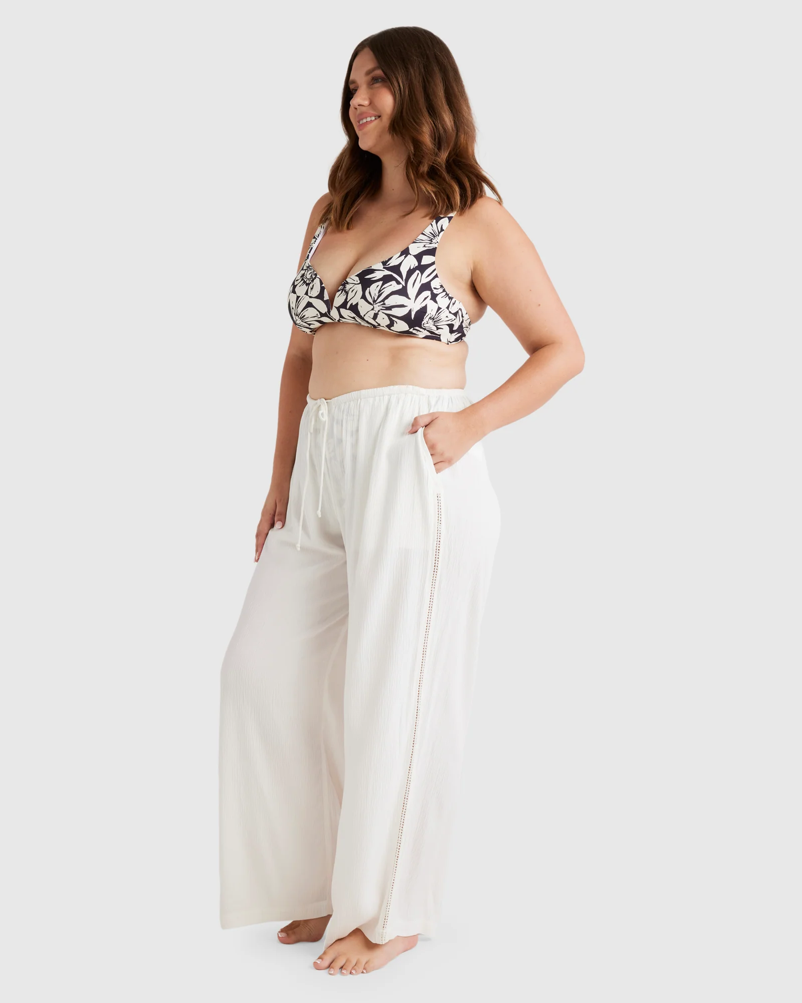 Womens Summer Days Cargo Pants - Image 8