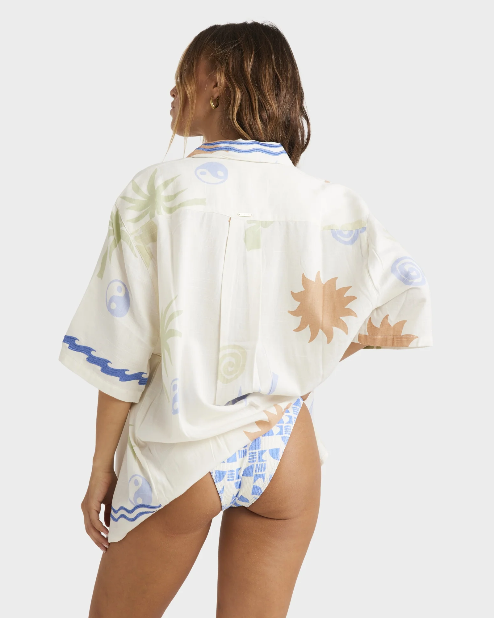 Womens Sun Symbol Shirt - Image 4