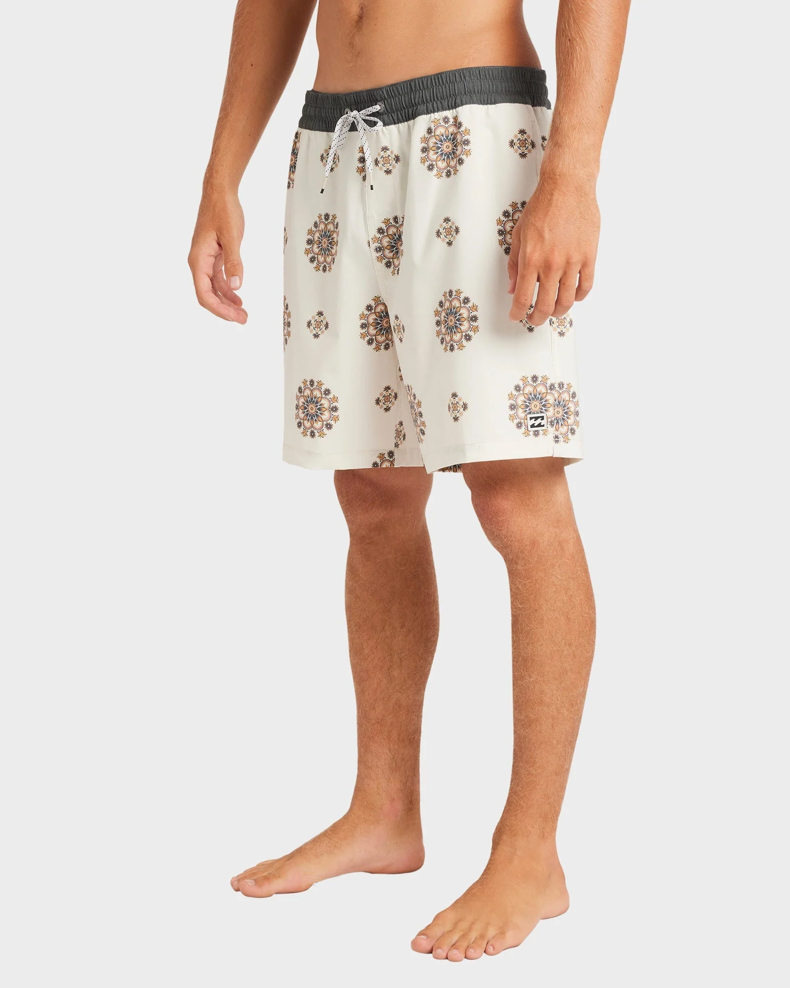 Mens Sundays Layback 17" Boardshorts - Image 3