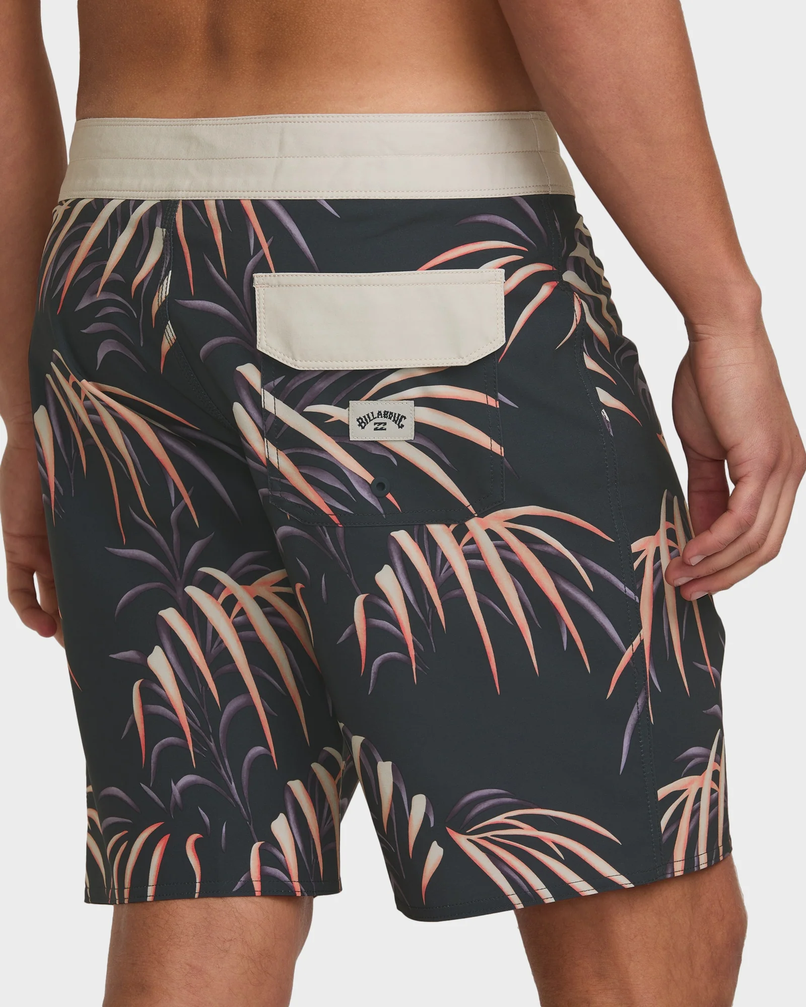 Mens Sundays Pro 18.5" Boardshorts - Image 5