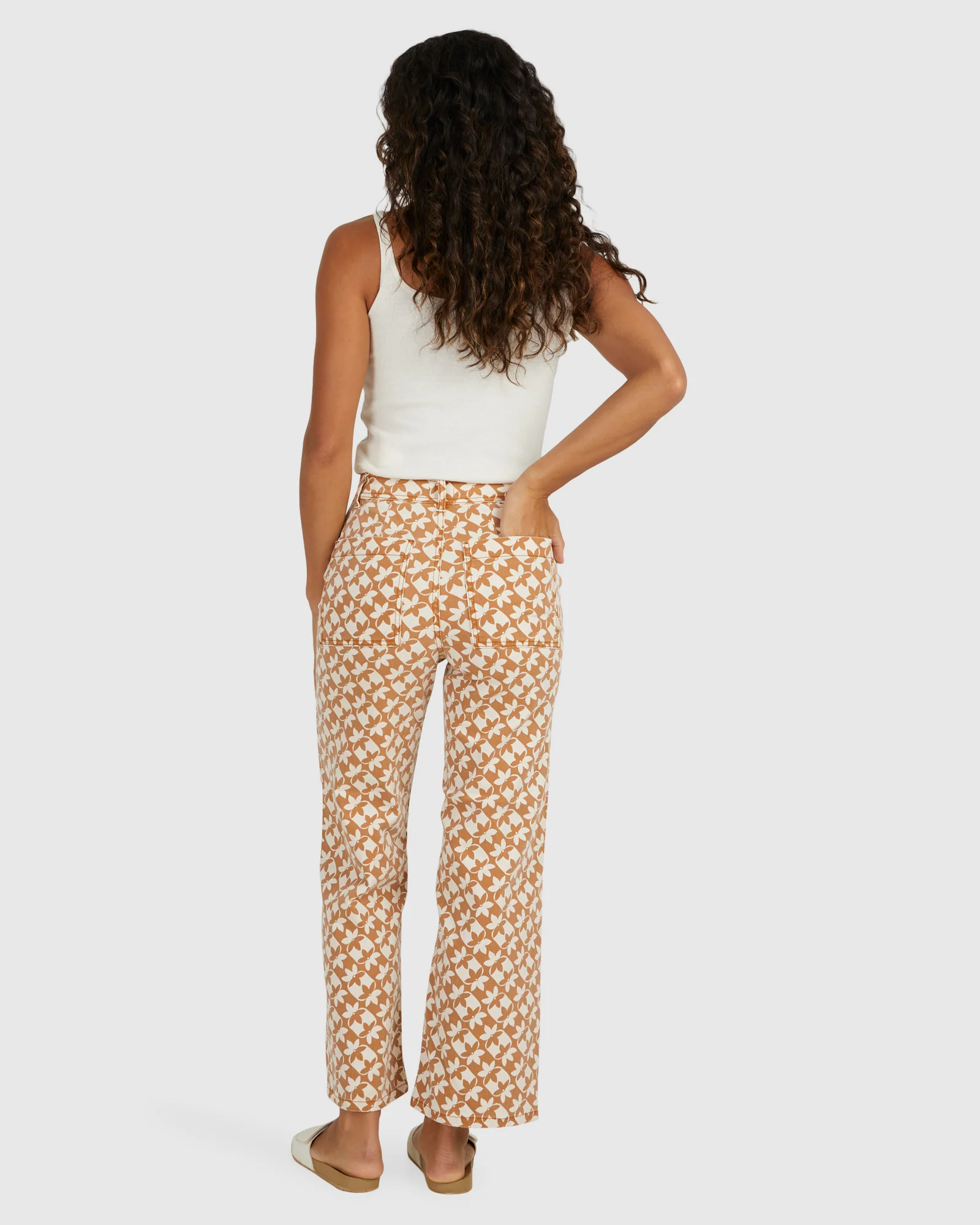 Womens Sundial Jeans - Image 3