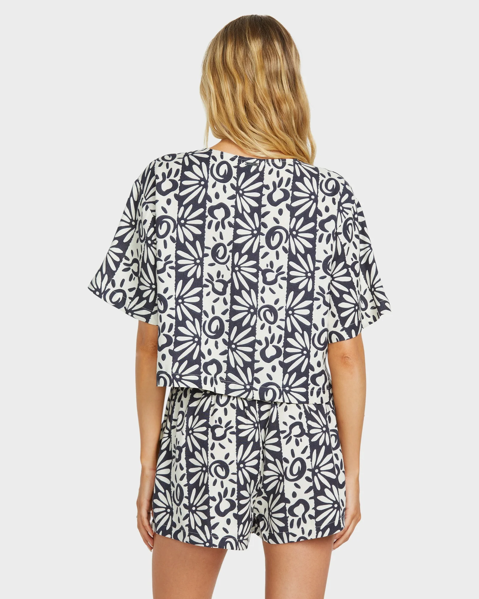 Womens Sunflower Blouse - Image 4