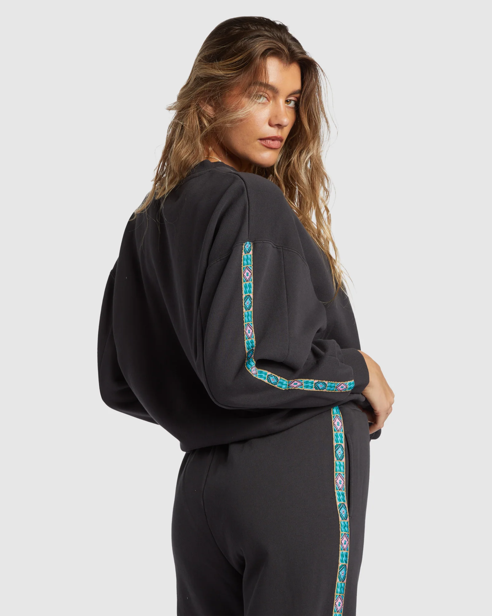 Womens Swipe Right Kendal Crew Neck - Image 3
