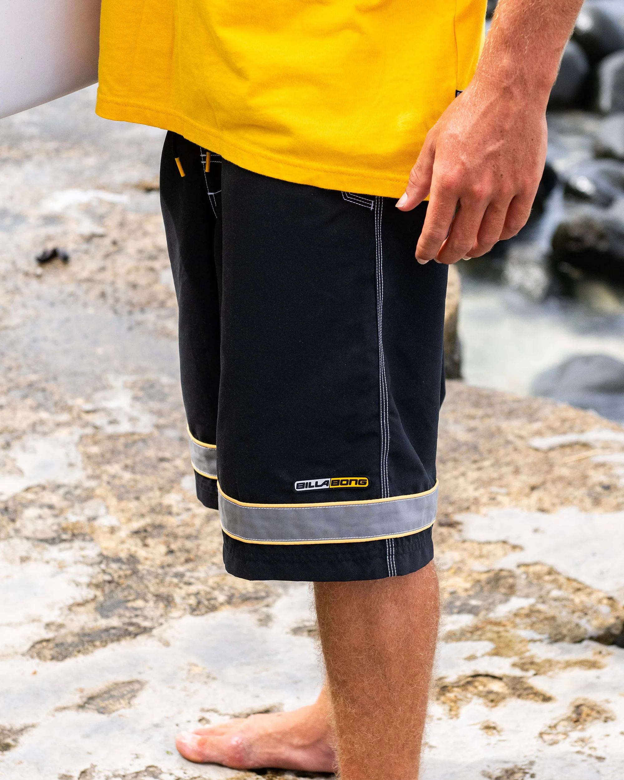 Mens Throw On 2.0 21" Boardshorts - Image 2