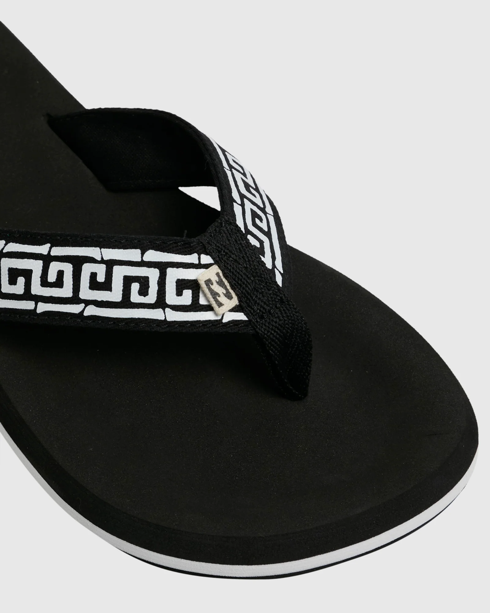Womens Throwback Thongs - Image 5