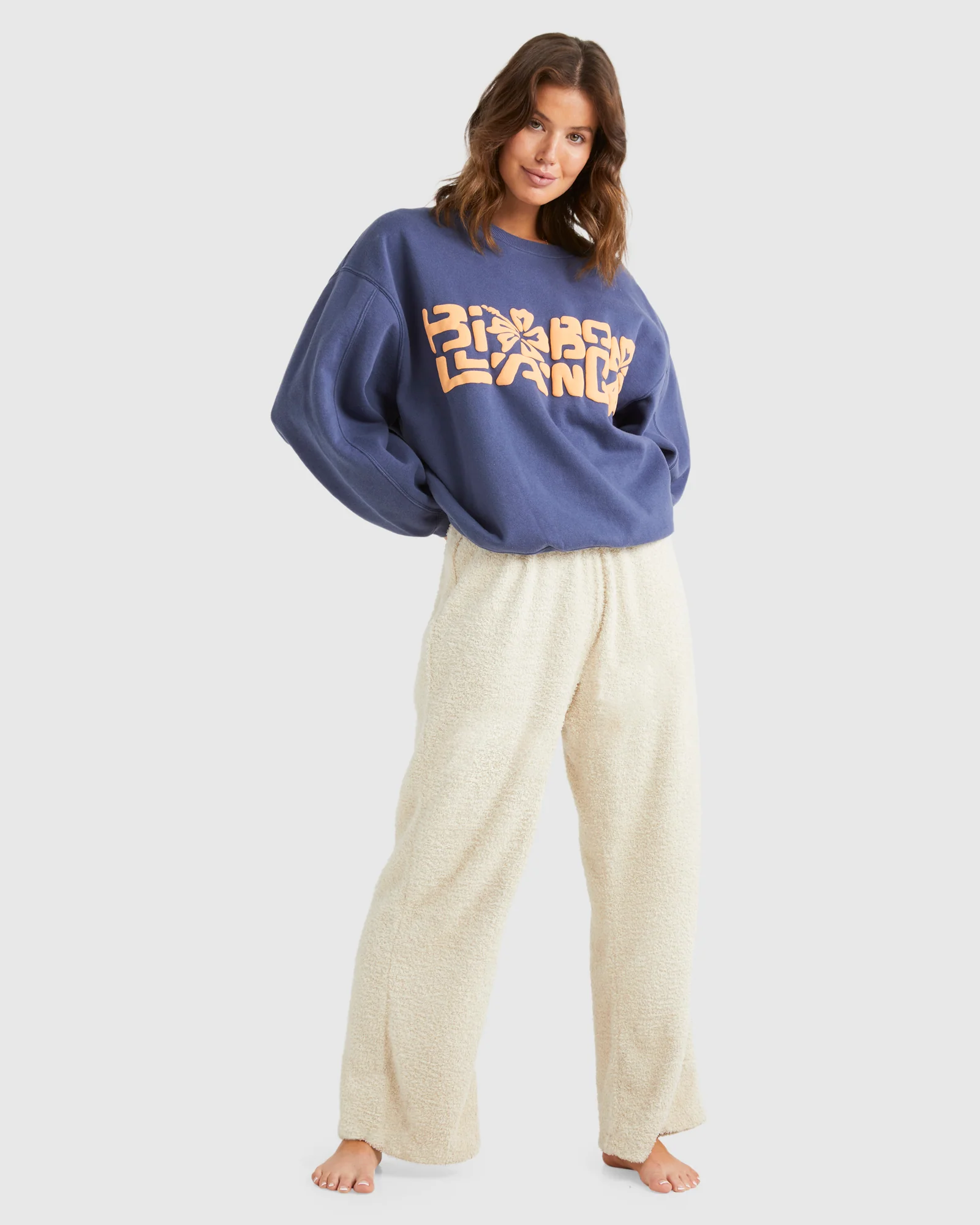 Womens Tiki Vibes Kendall Crew Neck - Image 5
