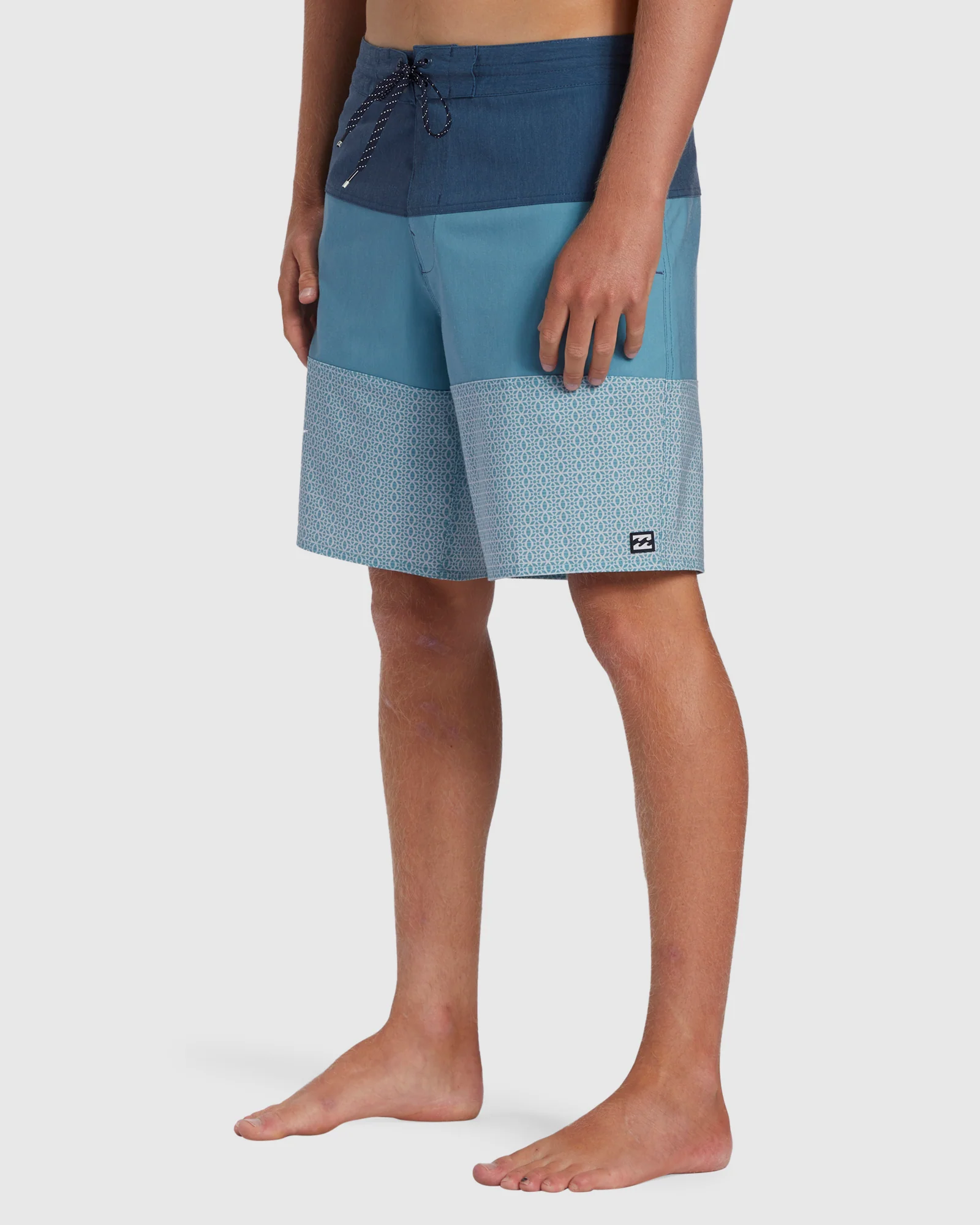 Mens Tribong Lo Tide 18.5" Boardshorts - Image 2