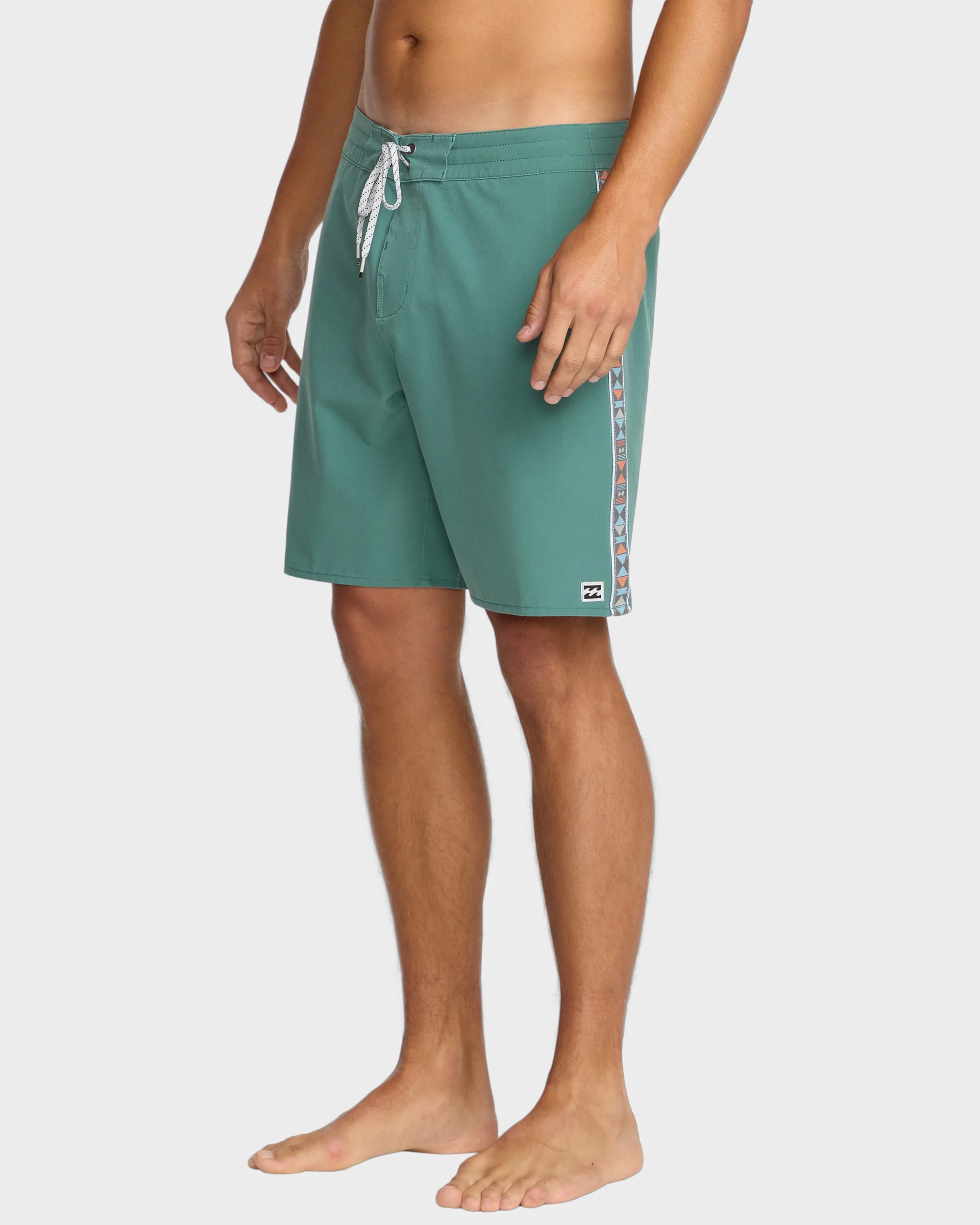 Mens Wategos Lo Tides 18.5" Boardshorts - Image 3