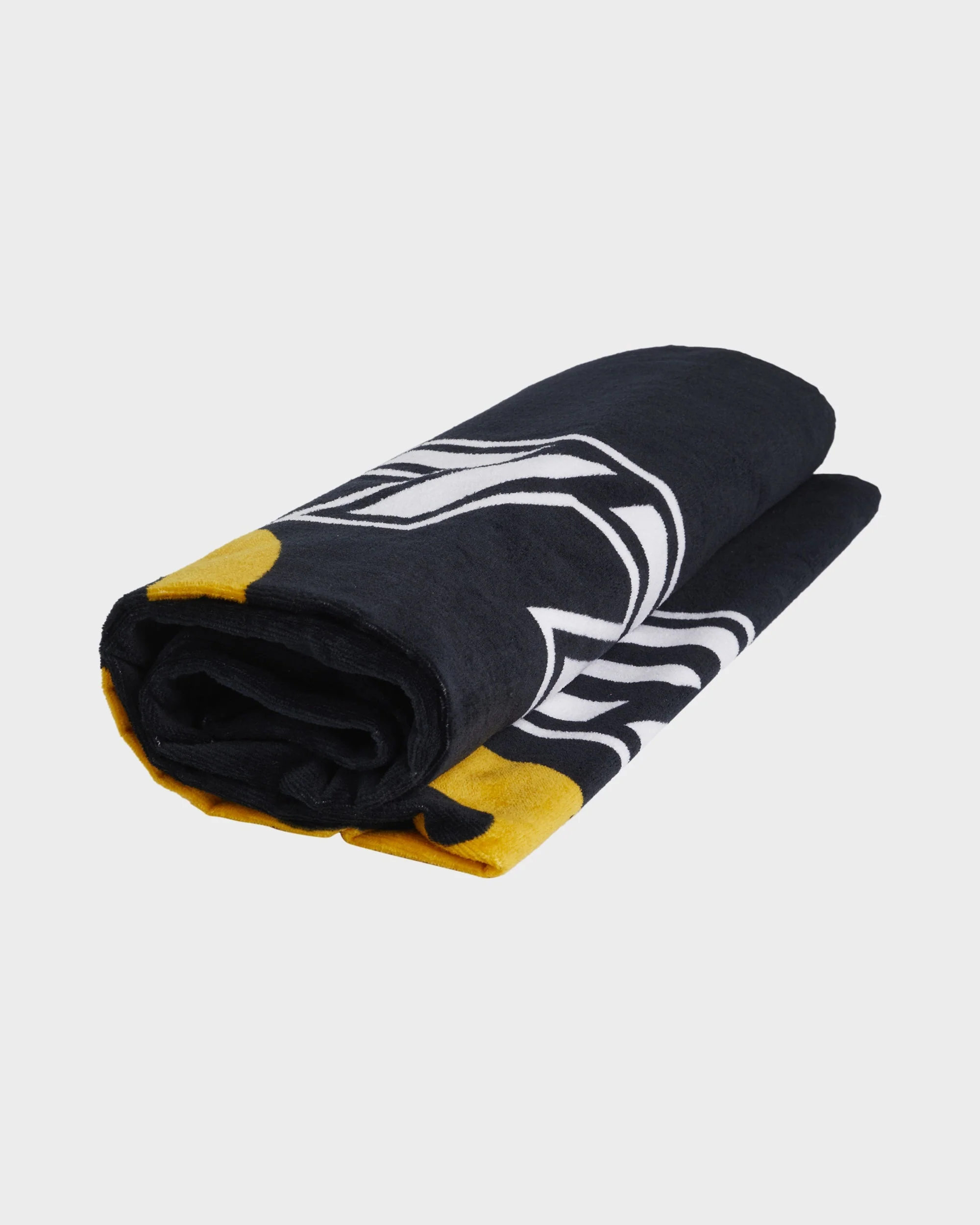 Mens Waves Towel - Image 3