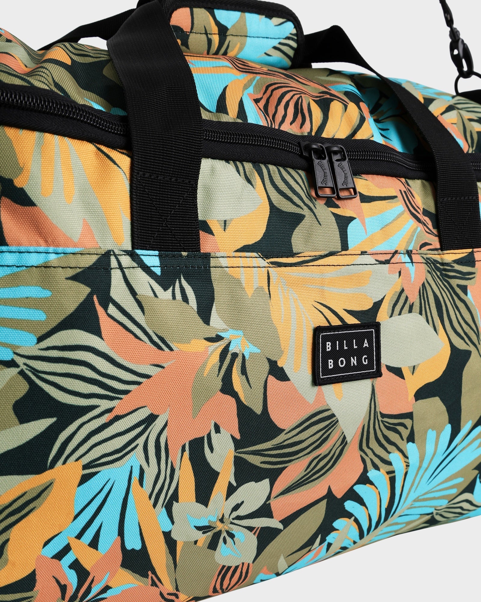 Womens Weekender Duffle Bag - Image 5