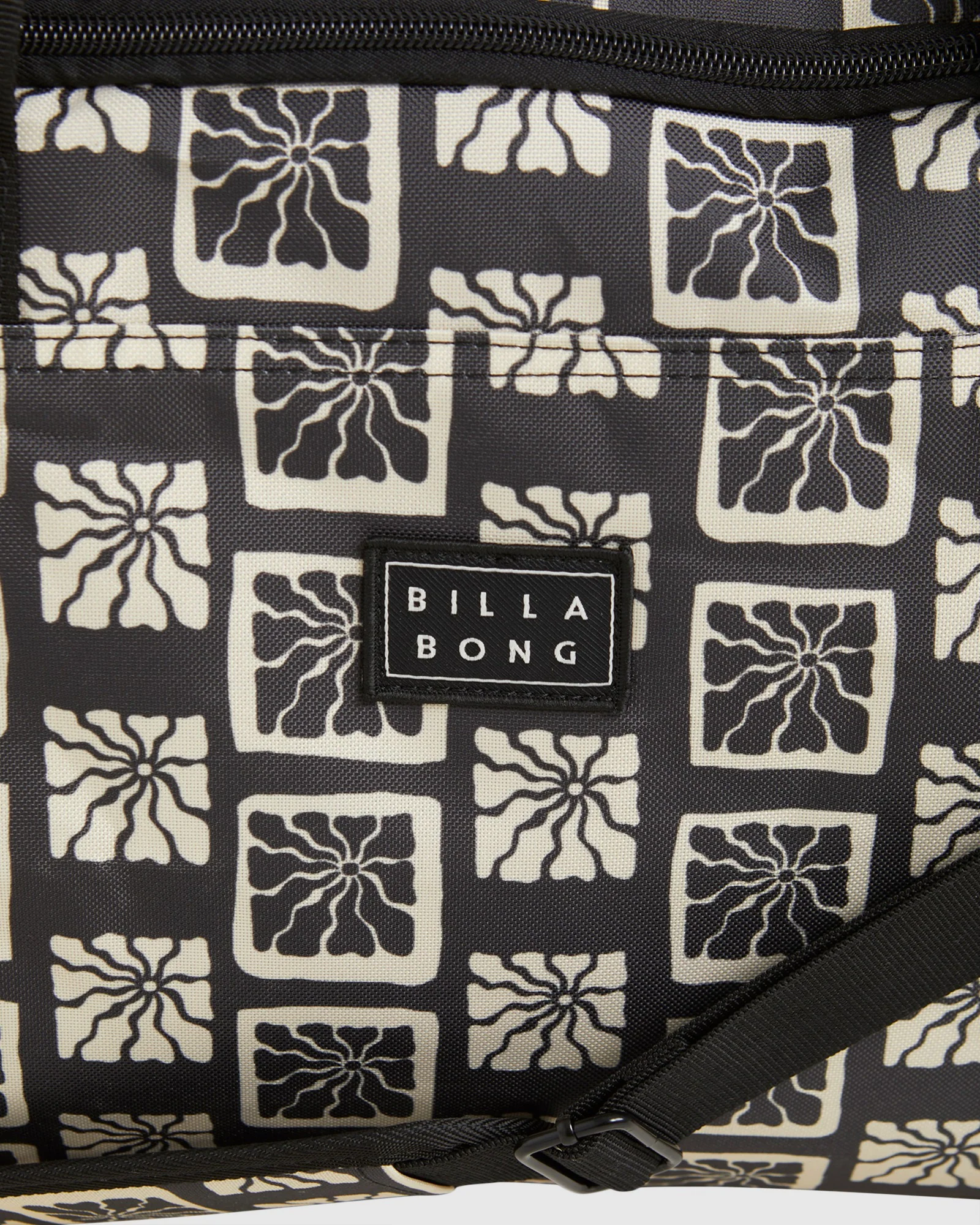 Weekender Duffle Bag - Image 5