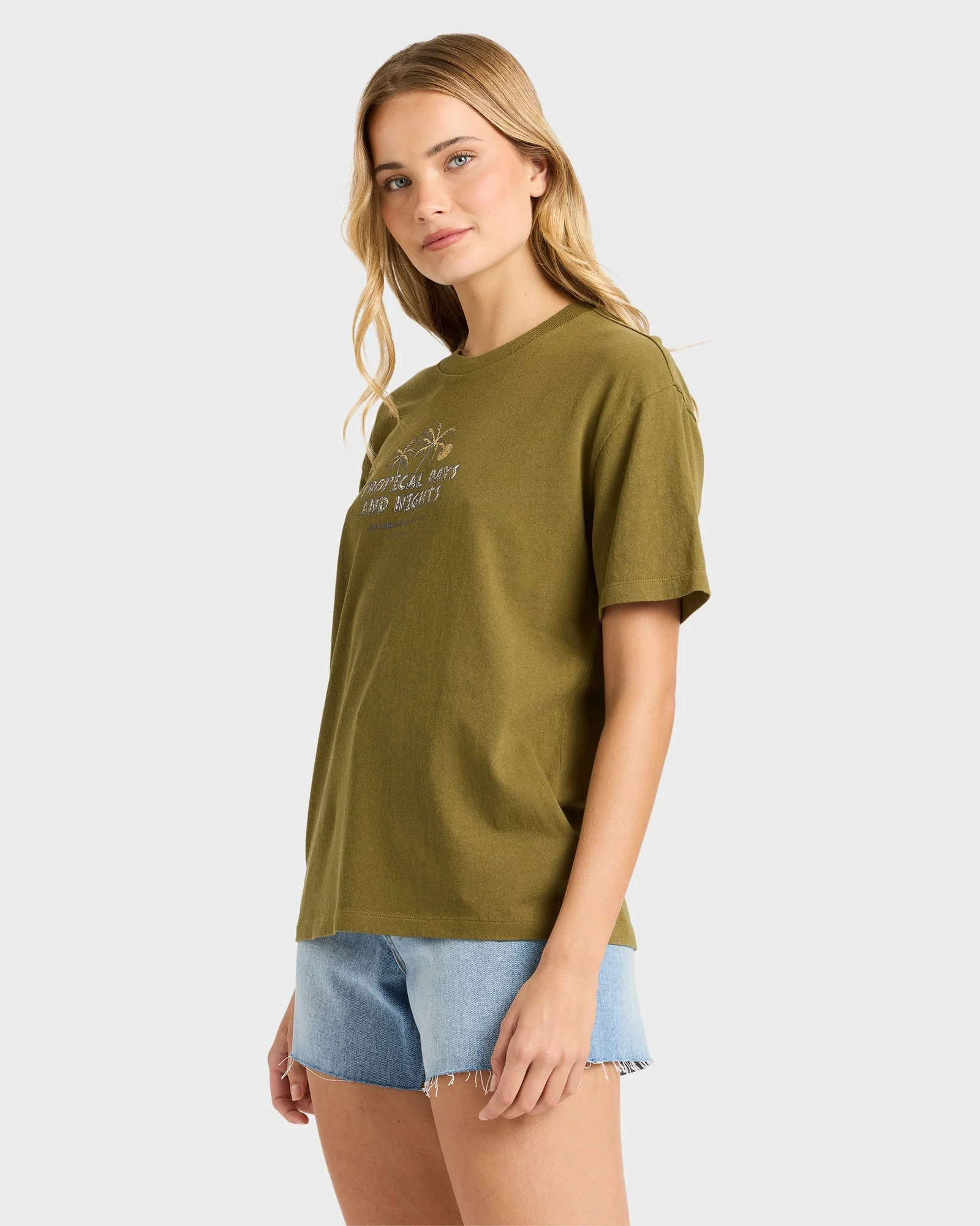 Womens Welcome To Hawaii T-Shirt - Image 3