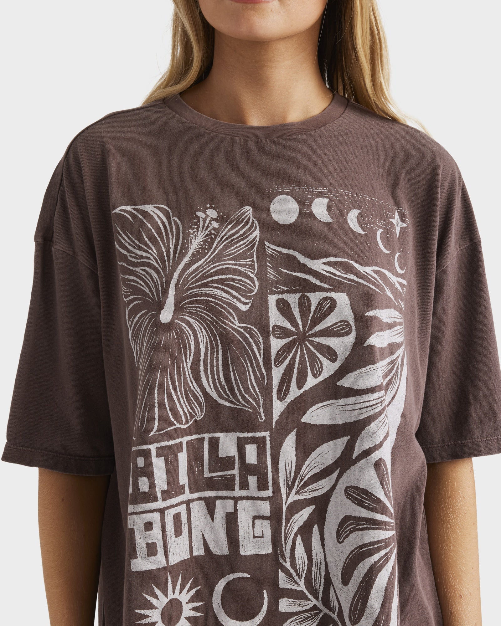Womens Winter Nights T-Shirt - Image 5