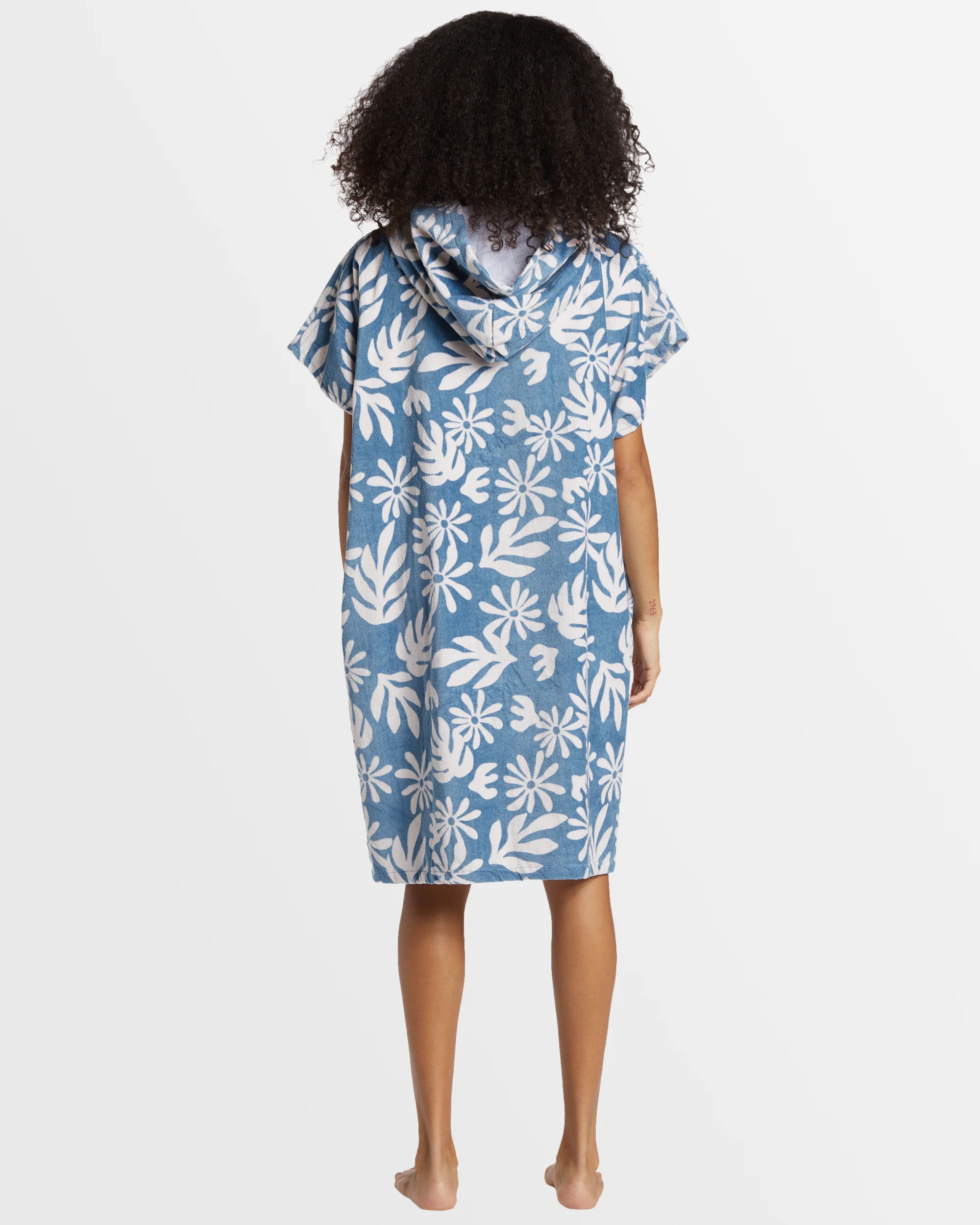 Womens Hooded Towel - Image 3
